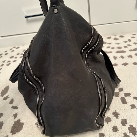 Alexander Wang shoulder/crossbody strap large tote - Picture 5 of 9